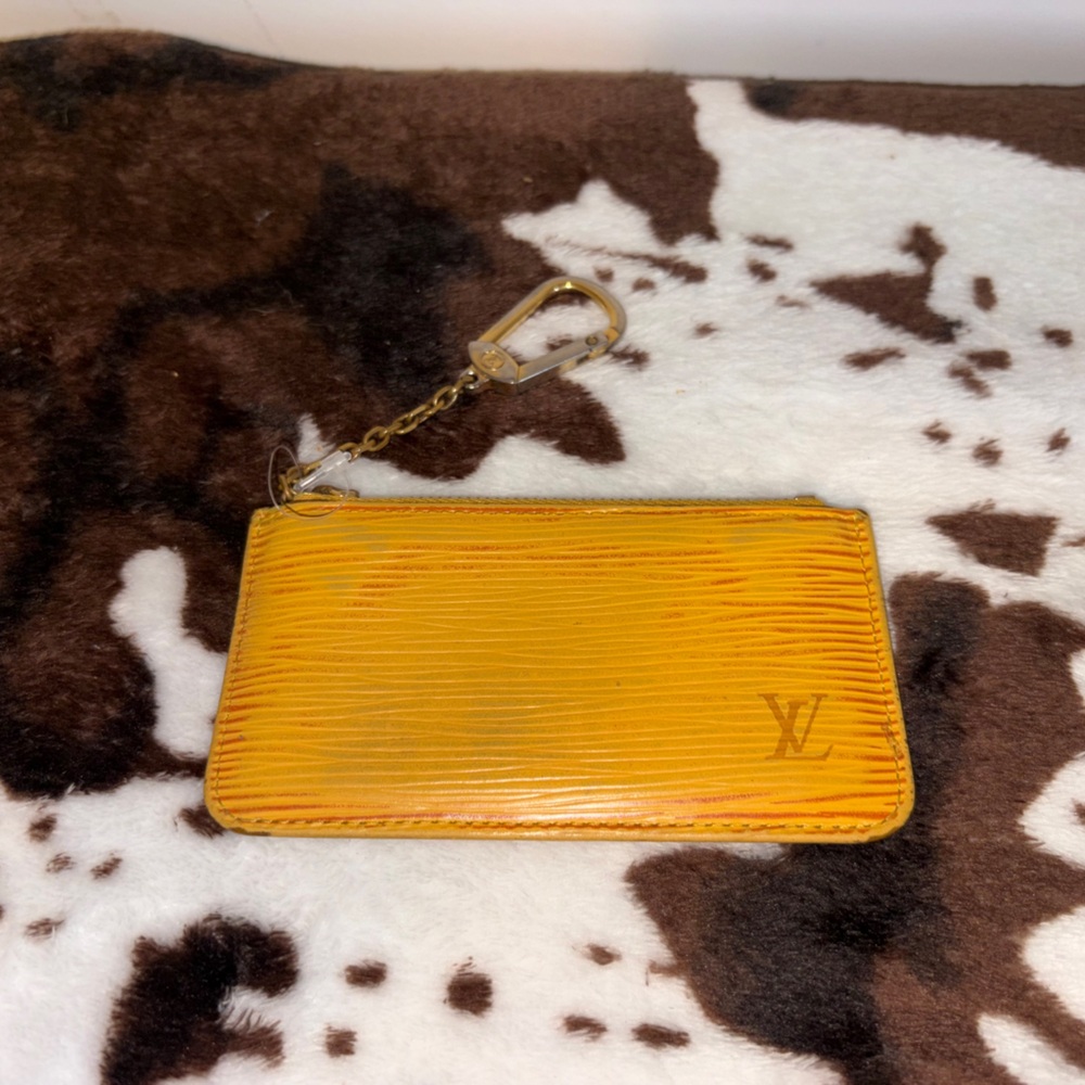 Louis Vuitton Epi leather Zippy Coin Purse in yellow